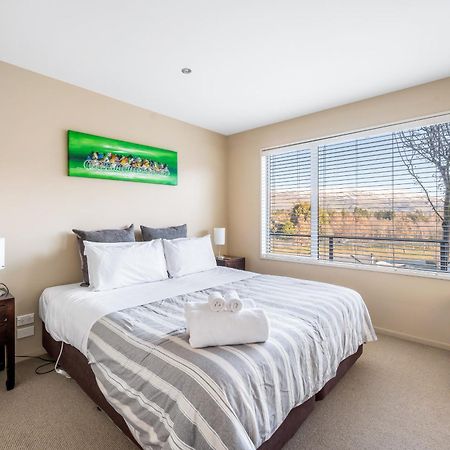 Criffel Garden Apartment Wanaka Exterior photo