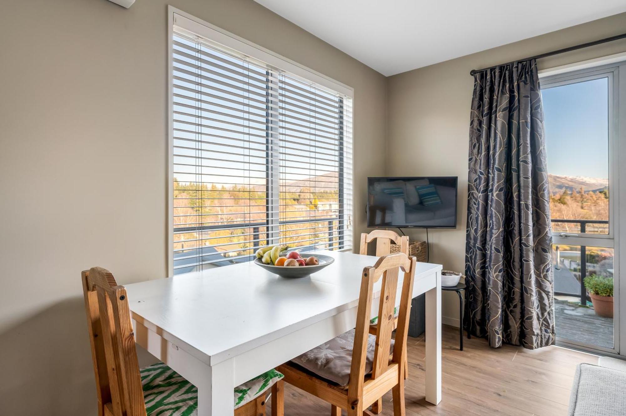 Criffel Garden Apartment Wanaka Exterior photo